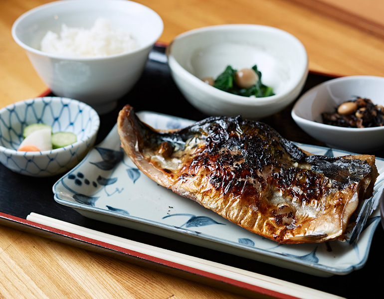 湯島のさば定食